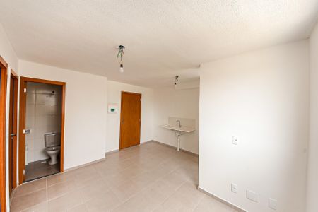 Apartamento para alugar com 2 quartos, 33m² em Vila Antonieta, São Paulo