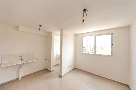Apartamento para alugar com 2 quartos, 33m² em Vila Antonieta, São Paulo
