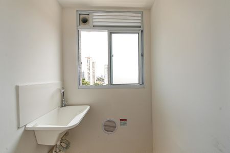 Apartamento para alugar com 2 quartos, 33m² em Vila Antonieta, São Paulo