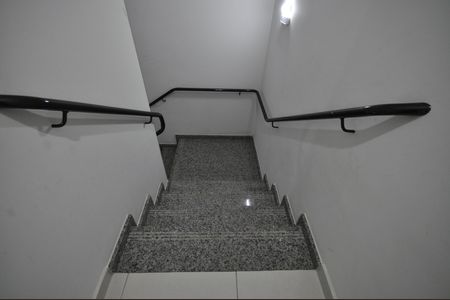 Apartamento para alugar com 35m², 1 quarto e sem vagaEscada