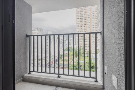 Varanda de kitnet/studio à venda com 1 quarto, 26m² em Pinheiros, São Paulo