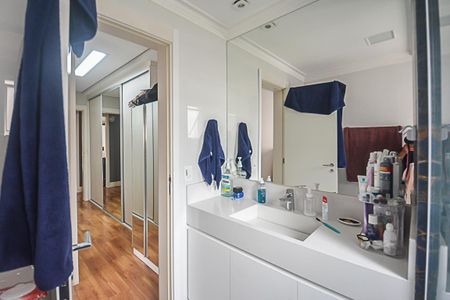 Apartamento à venda com 147m², 3 quartos e 2 vagasBanheiro da Suíte 3