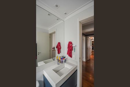 Apartamento à venda com 147m², 3 quartos e 2 vagasBanheiro da Suíte 2