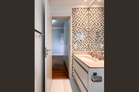 Apartamento à venda com 147m², 3 quartos e 2 vagasBanheiro da Suíte 2