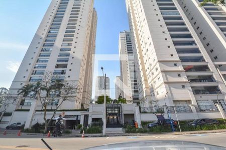 Apartamento à venda com 147m², 3 quartos e 2 vagasFachada e portaria