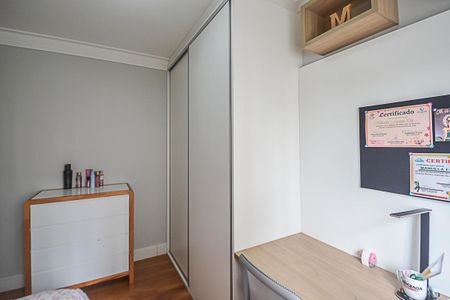 Apartamento à venda com 147m², 3 quartos e 2 vagasQuarto 2 - Suíte