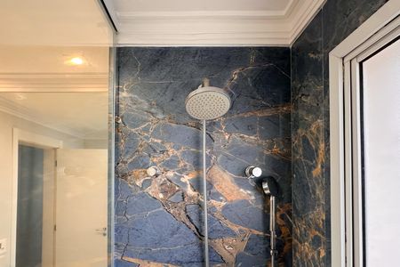 Apartamento à venda com 147m², 3 quartos e 2 vagasBanheiro da Suíte 1