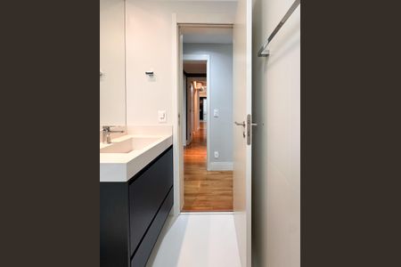 Apartamento à venda com 147m², 3 quartos e 2 vagasBanheiro da Suíte 3