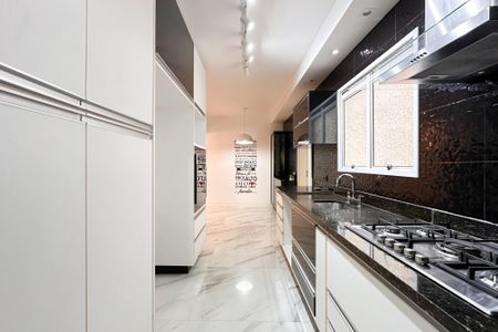 Apartamento à venda com 147m², 3 quartos e 2 vagasCozinha