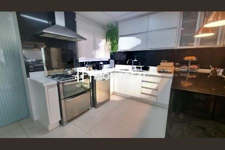 Apartamento à venda com 3 quartos, 169m² em Vila Mariana, São Paulo