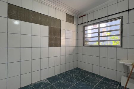 Casa para alugar com 100m², 2 quartos e sem vagaÁrea de Serviço