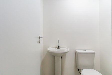 Apartamento para alugar com 40m², 2 quartos e sem vagaBanheiro