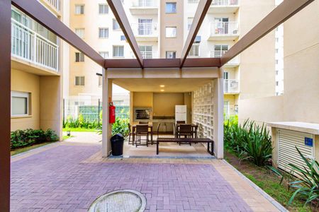 Apartamento para alugar com 40m², 2 quartos e sem vagaÁrea comum - Churrasqueira