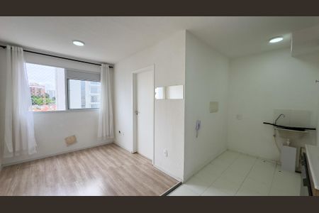 Sala de apartamento para alugar com 2 quartos, 35m² em Jardim Promissao, São Paulo