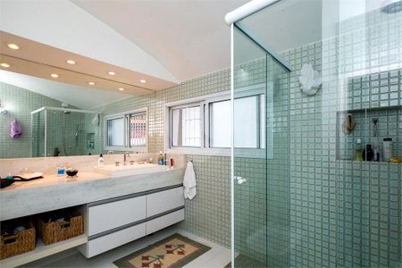 Casa à venda com 3 quartos, 650m² em Jardim Marajoara, São Paulo