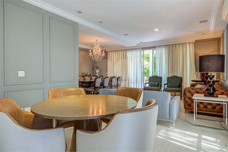 Casa à venda com 4 quartos, 783m² em Chácara Santo Antônio, São Paulo