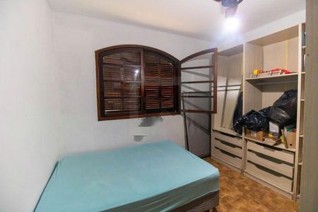 Casa à venda com 4 quartos, 290m² em Itaipu, Niterói