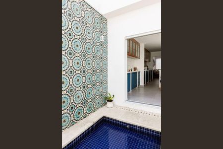 Casa à venda com 138m², 4 quartos e 1 vaga