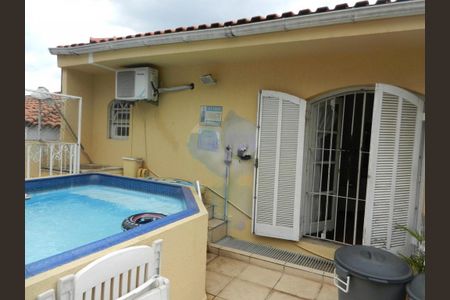 Casa à venda com 240m², 3 quartos e 2 vagas