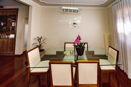 Casa à venda com 3 quartos, 130m² em São Luiz, Belo Horizonte