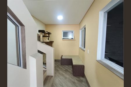 Casa à venda com 250m², 2 quartos e 3 vagas