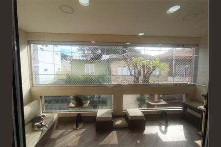 Casa à venda com 250m², 2 quartos e 3 vagas