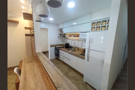 Casa à venda com 250m², 2 quartos e 3 vagas
