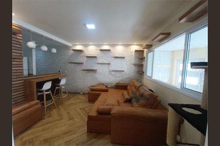 Casa à venda com 2 quartos, 250m² em Fundação, São Caetano do Sul