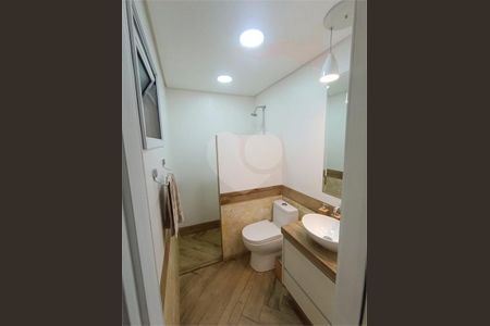 Casa à venda com 250m², 2 quartos e 3 vagas