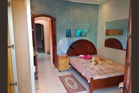 Casa à venda com 3 quartos, 210m² em Jardim Palermo, São Bernardo do Campo