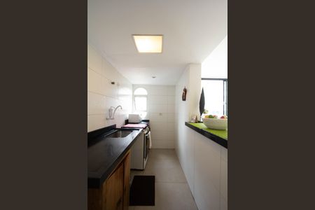 Apartamento à venda com 100m², 2 quartos e 1 vagaCozinha