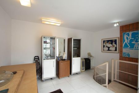 Apartamento à venda com 100m², 2 quartos e 1 vagaCobertura