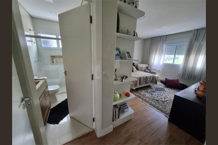 Casa à venda com 4 quartos, 307m² em Swiss Park, Campinas