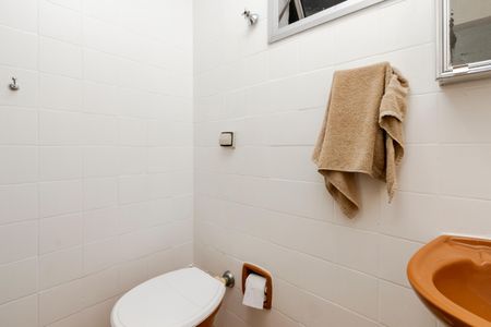 Apartamento para alugar com 56m², 2 quartos e 1 vaga Apartamento para alugar com 56m², 2 quartos e 1 vagaBanheiro