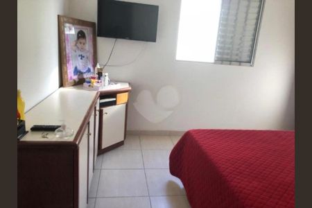 Casa à venda com 3 quartos, 130m² em Jardim Porteira Grande, São Paulo