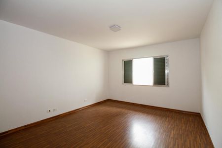 Casa para alugar com 600m², 4 quartos e 6 vagas Casa para alugar com 600m², 4 quartos e 6 vagasSuíte 4