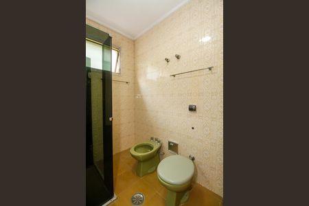 Casa para alugar com 600m², 4 quartos e 6 vagas Casa para alugar com 600m², 4 quartos e 6 vagasBanheiro da Suíte 4