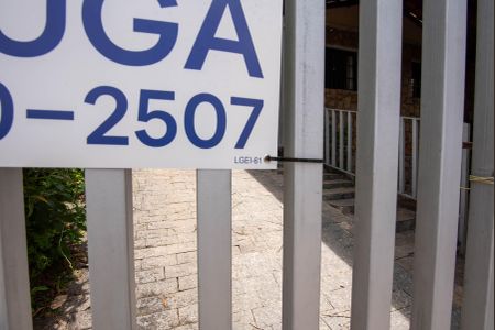 Casa à venda com 230m², 4 quartos e 3 vagasPlaquinha