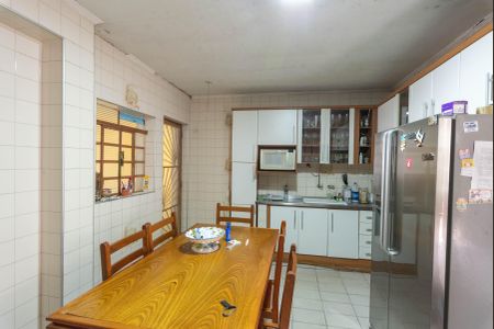 Casa à venda com 230m², 4 quartos e 3 vagasCopa