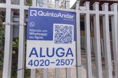 Casa à venda com 230m², 4 quartos e 3 vagasPlaquinha