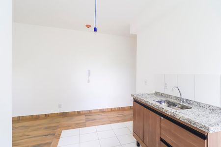 Apartamento para alugar com 45m², 2 quartos e sem vagaCozinha e Área de Serviço