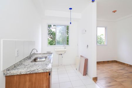 Apartamento para alugar com 45m², 2 quartos e sem vagaCozinha e Área de Serviço