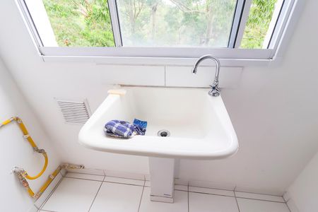 Apartamento para alugar com 45m², 2 quartos e sem vagaCozinha e Área de Serviço