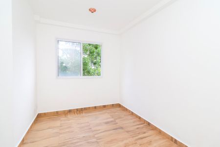 Sala de apartamento para alugar com 2 quartos, 45m² em Jardim Helian, São Paulo