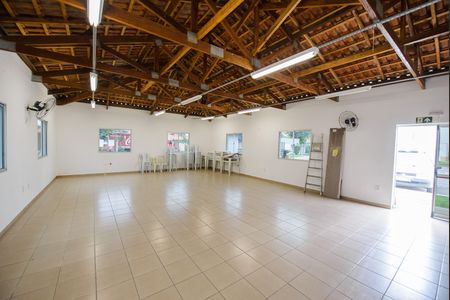 Apartamento para alugar com 59m², 2 quartos e 1 vaga Apartamento para alugar com 59m², 2 quartos e 1 vagaÁrea comum - Salão de festas