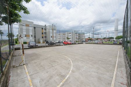 Apartamento para alugar com 59m², 2 quartos e 1 vaga Apartamento para alugar com 59m², 2 quartos e 1 vagaÁrea comum - Quadra de futebol