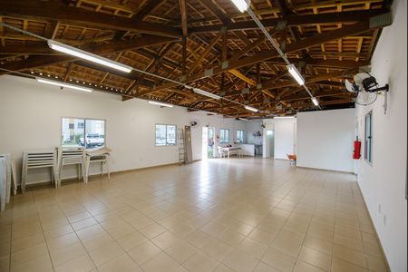 Apartamento para alugar com 59m², 2 quartos e 1 vaga Apartamento para alugar com 59m², 2 quartos e 1 vagaÁrea comum - Salão de festas