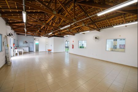 Apartamento para alugar com 59m², 2 quartos e 1 vaga Apartamento para alugar com 59m², 2 quartos e 1 vagaÁrea comum - Salão de festas