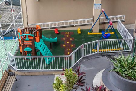 Apartamento à venda com 46m², 2 quartos e 1 vaga Apartamento à venda com 46m², 2 quartos e 1 vagaÁrea comum - Playground