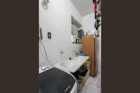 Casa à venda com 68m², 3 quartos e 1 vagaÁrea de Serviço